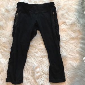 Lululemon cropped leggings